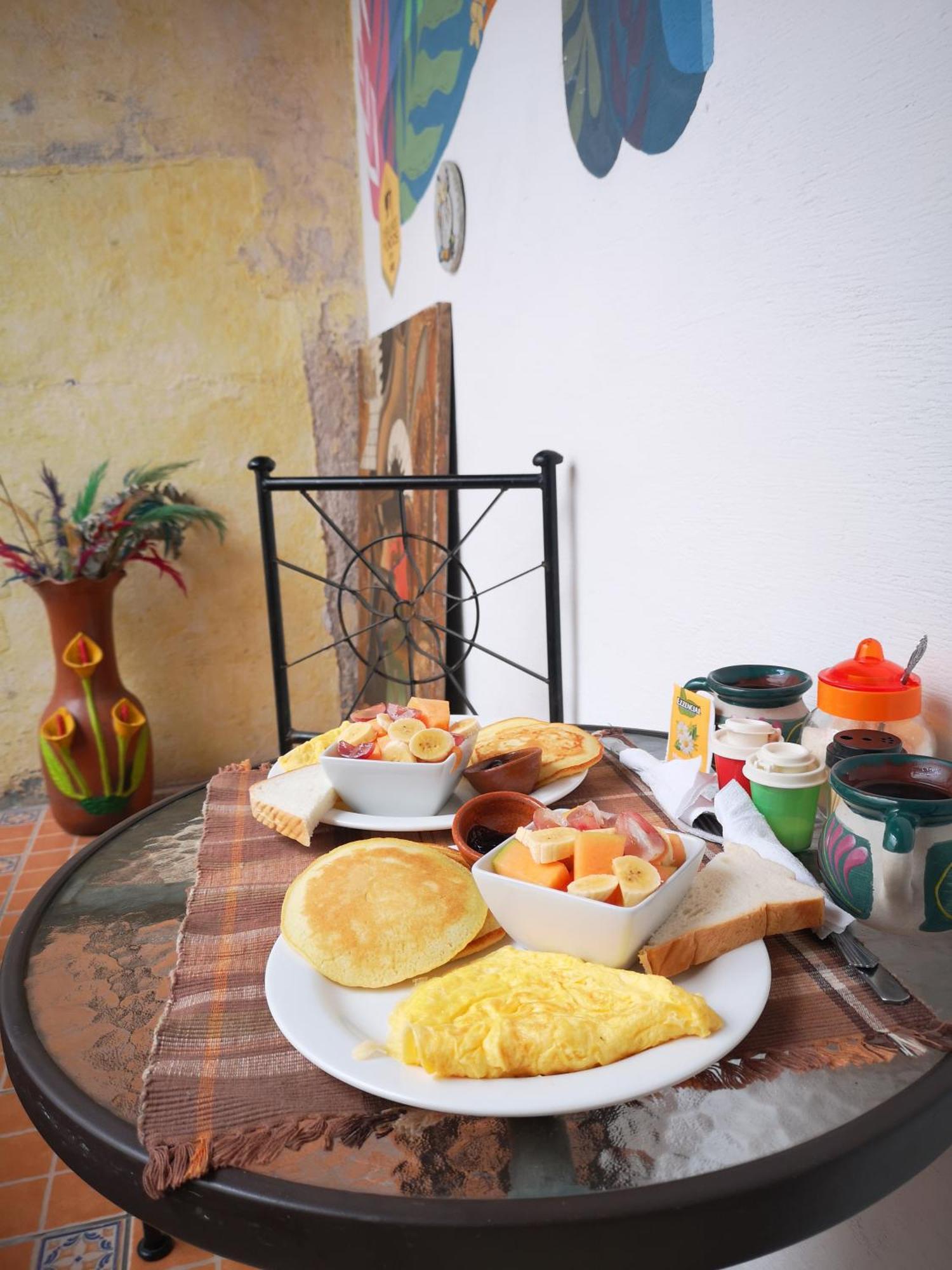 Hotel Magnolias à Antigua Extérieur photo