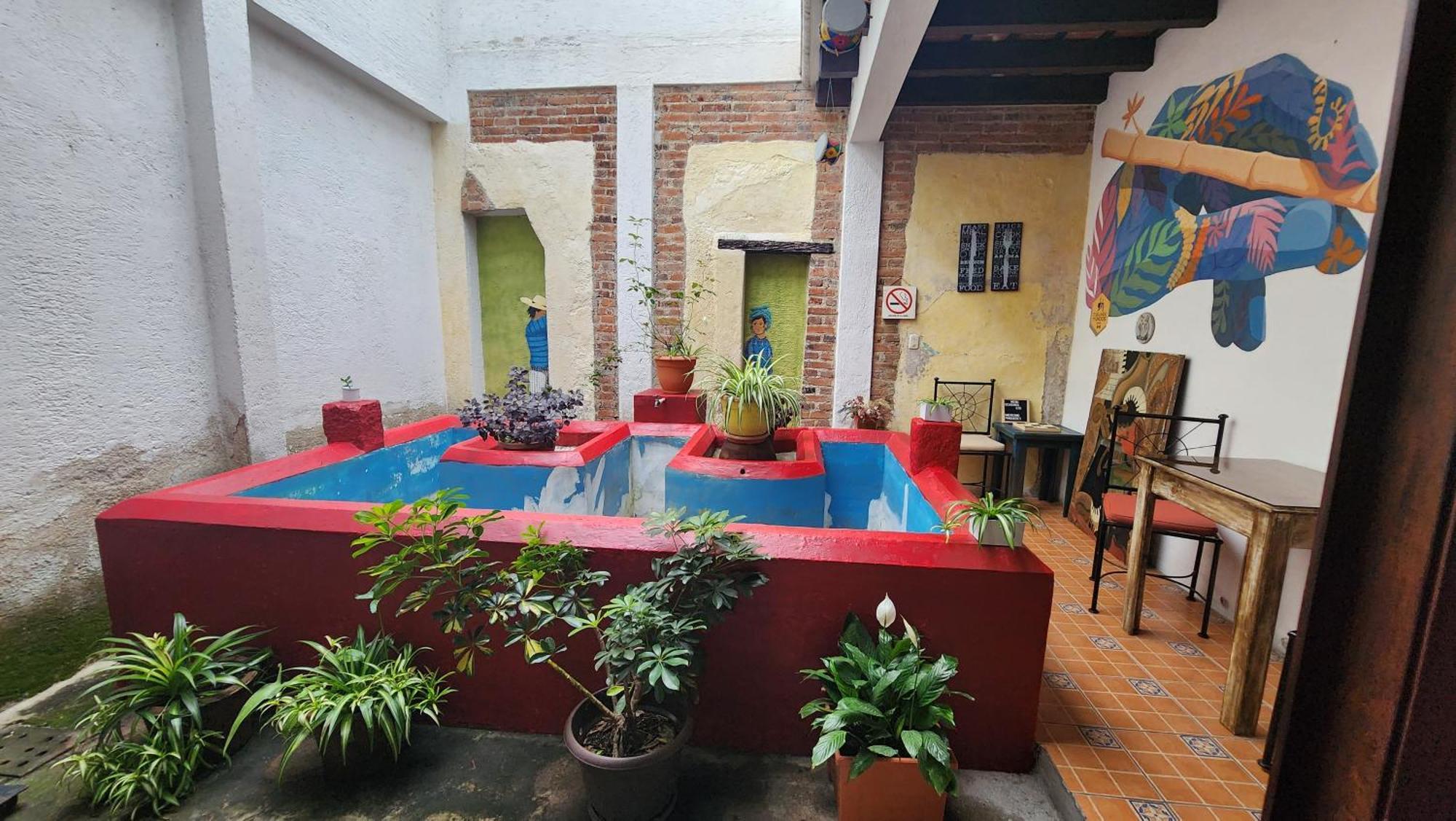 Hotel Magnolias à Antigua Extérieur photo