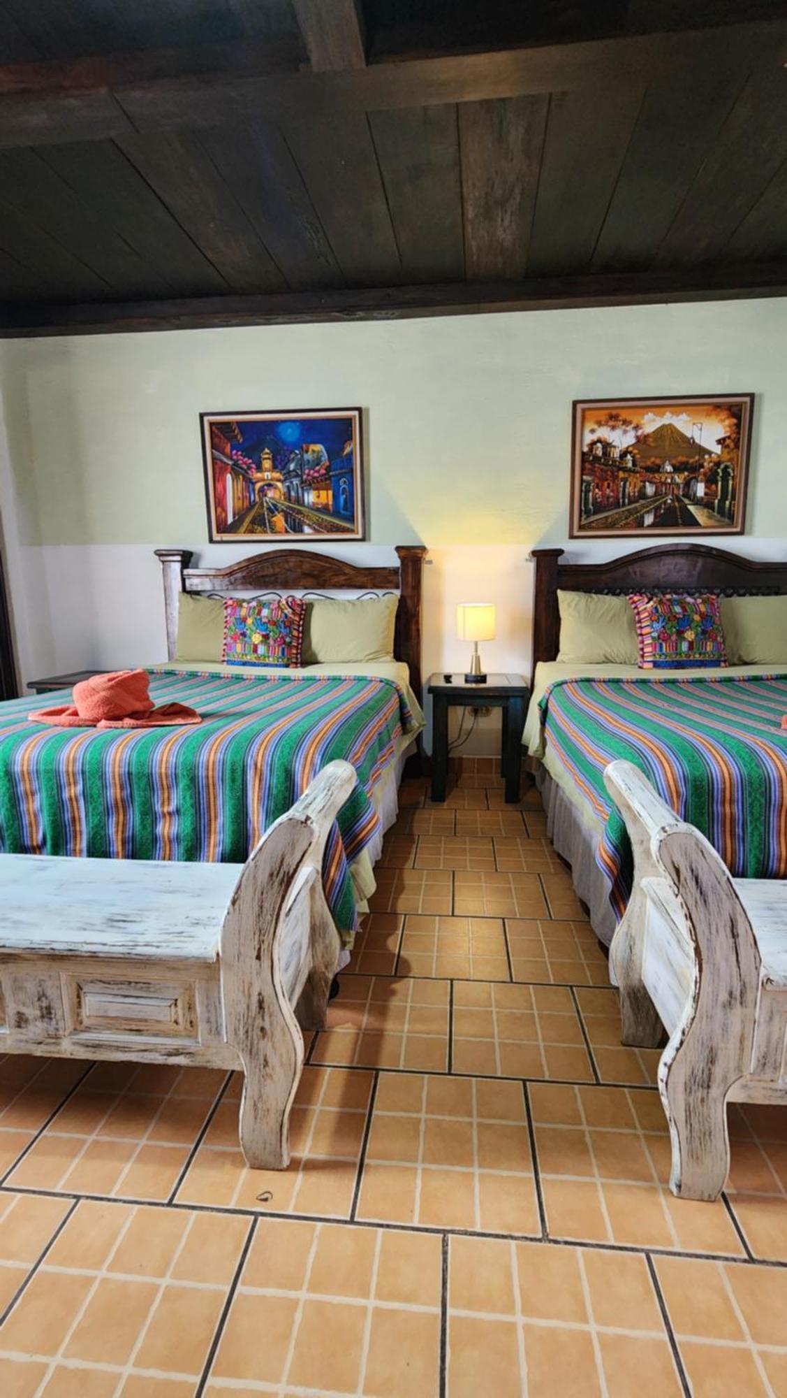 Hotel Magnolias à Antigua Extérieur photo